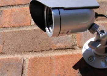 Memasang Kamera CCTV