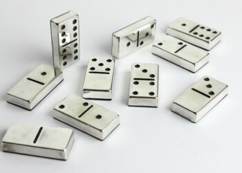 Why You Should Play in Domino Online Today